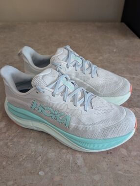 Hoka Skyflow cosmic Grey Seafoam Cushioned Running Shoes Women's Size 8.5 No Box